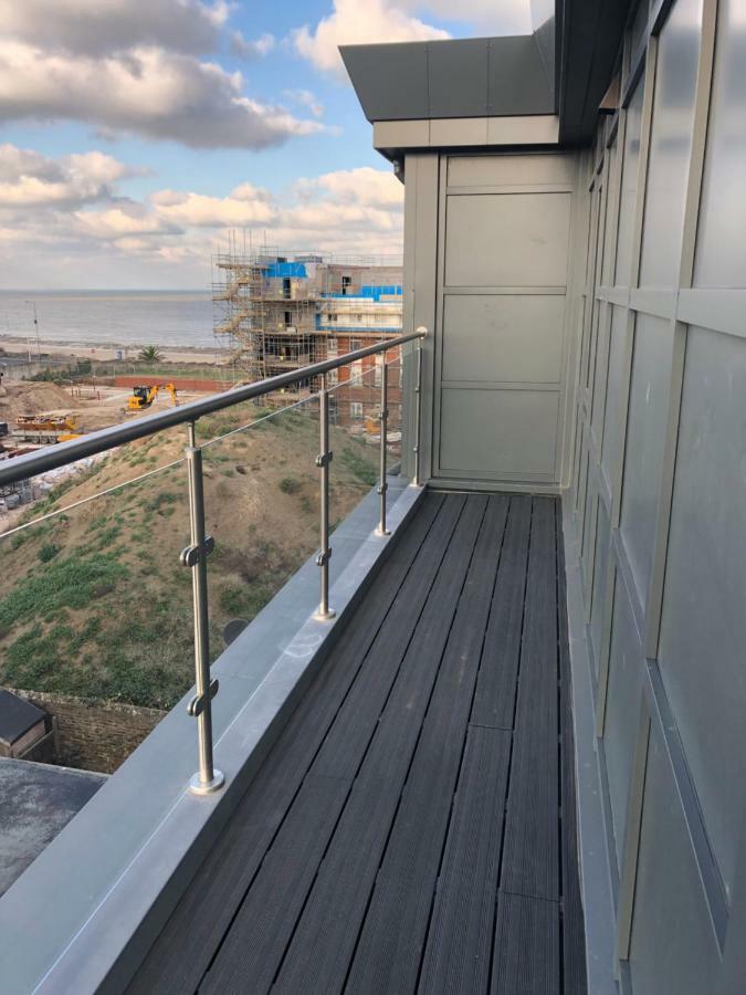 Ferienwohnung The Penthouse Margate, Balconies, Sea View, Gated Parking, Air Con! Exterior foto